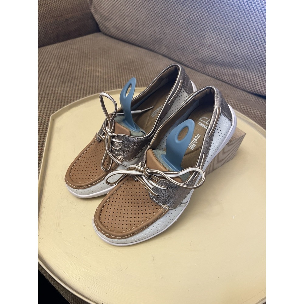 CLARKS Arbor Opal Women White Brown Gold Suede Leather Lace Up Boat Shoes Sz 6